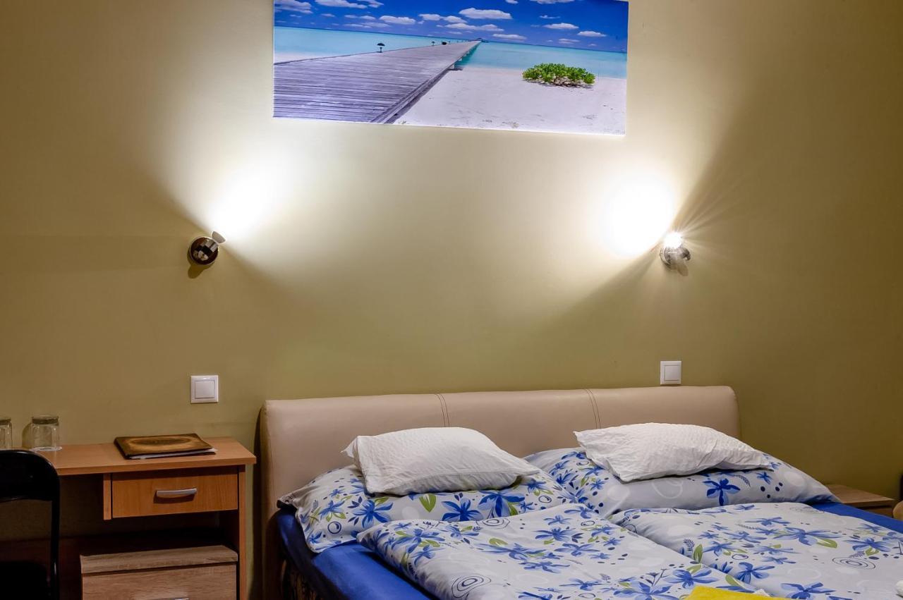 Bastya Hotel Makó Екстериор снимка