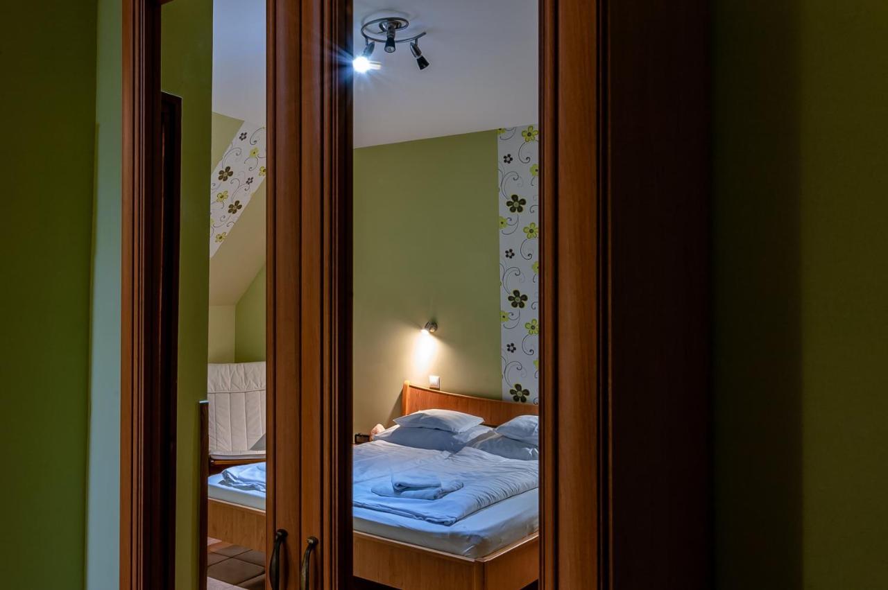 Bastya Hotel Makó Екстериор снимка