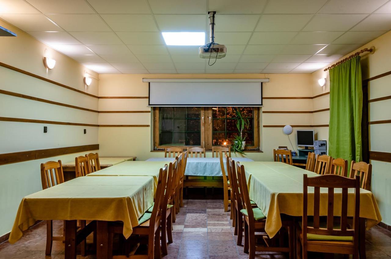 Bastya Hotel Makó Екстериор снимка