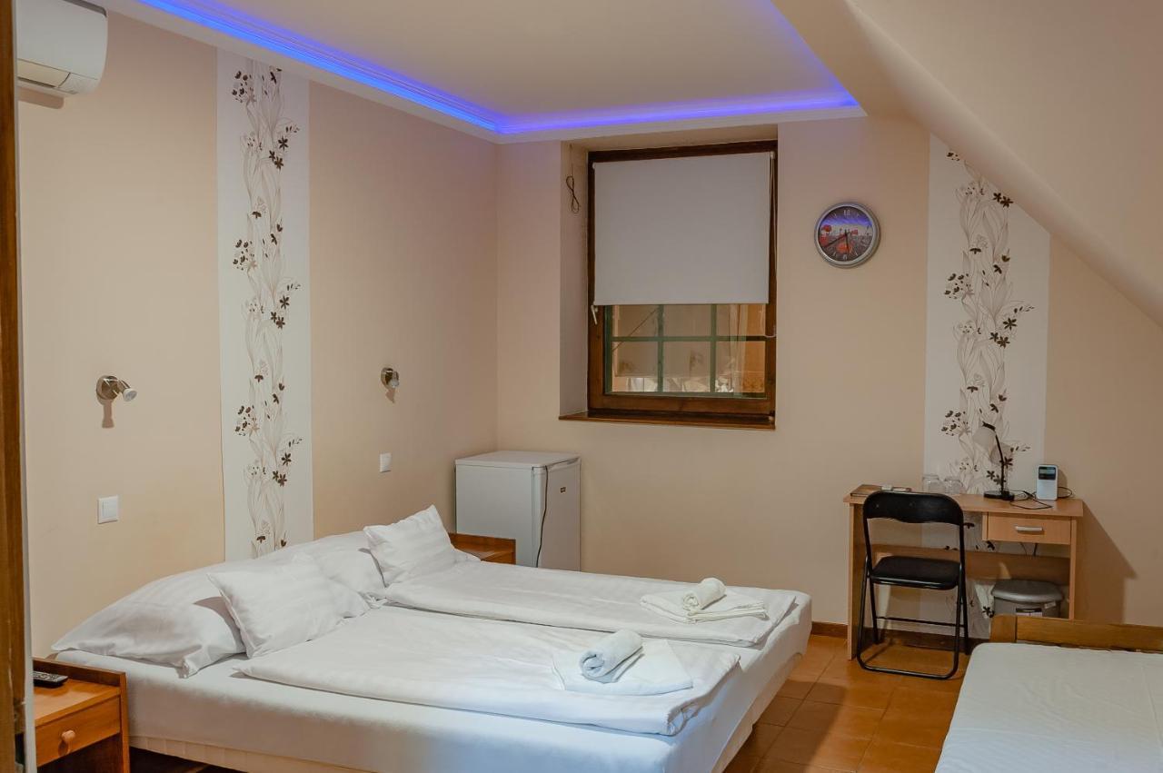 Bastya Hotel Makó Екстериор снимка